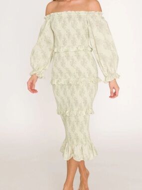 NWT Worth Collective Chloe Smocked Midi Dress in Sage Green Small Floral